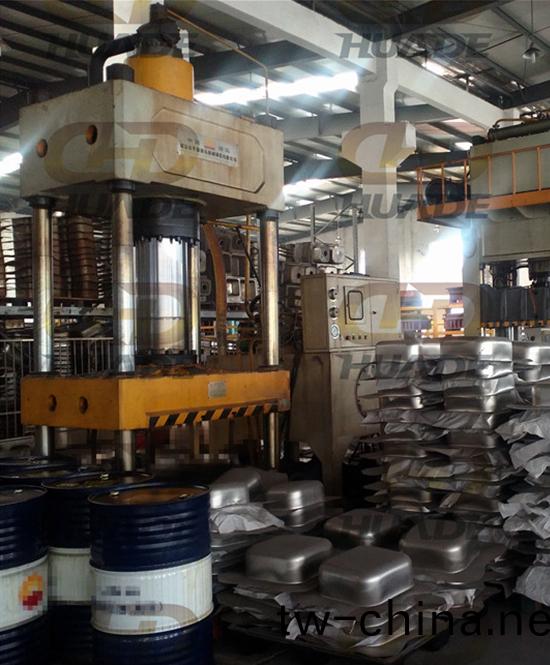 HDY不鏽(xiu)鋼(gang)水槽拉伸(shen)機